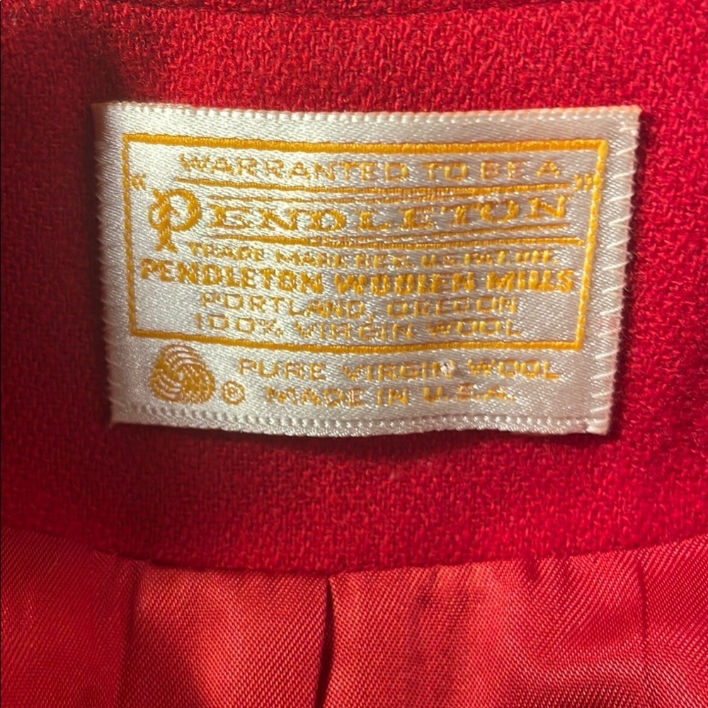 Pendleton Red And Gold Flat Button Blazer With No… - image 2